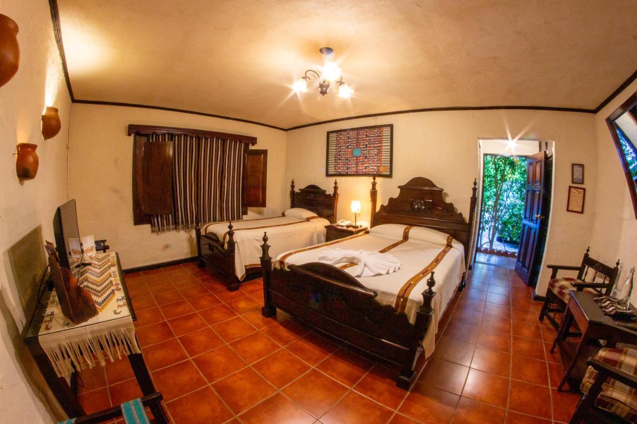 Hotel Posada De Don Rodrigo Panajachel Zewnętrze zdjęcie