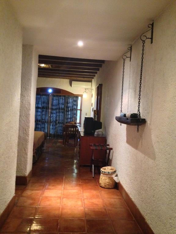 Hotel Posada De Don Rodrigo Panajachel Zewnętrze zdjęcie