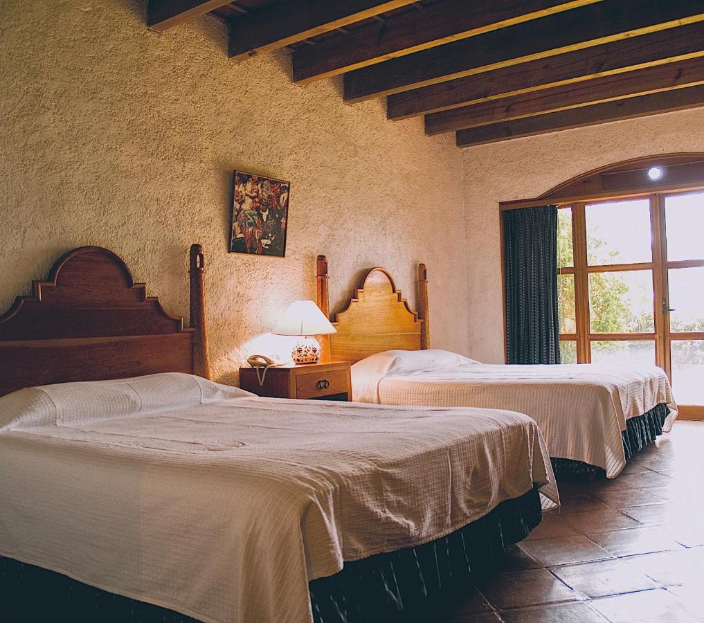 Hotel Posada De Don Rodrigo Panajachel Zewnętrze zdjęcie